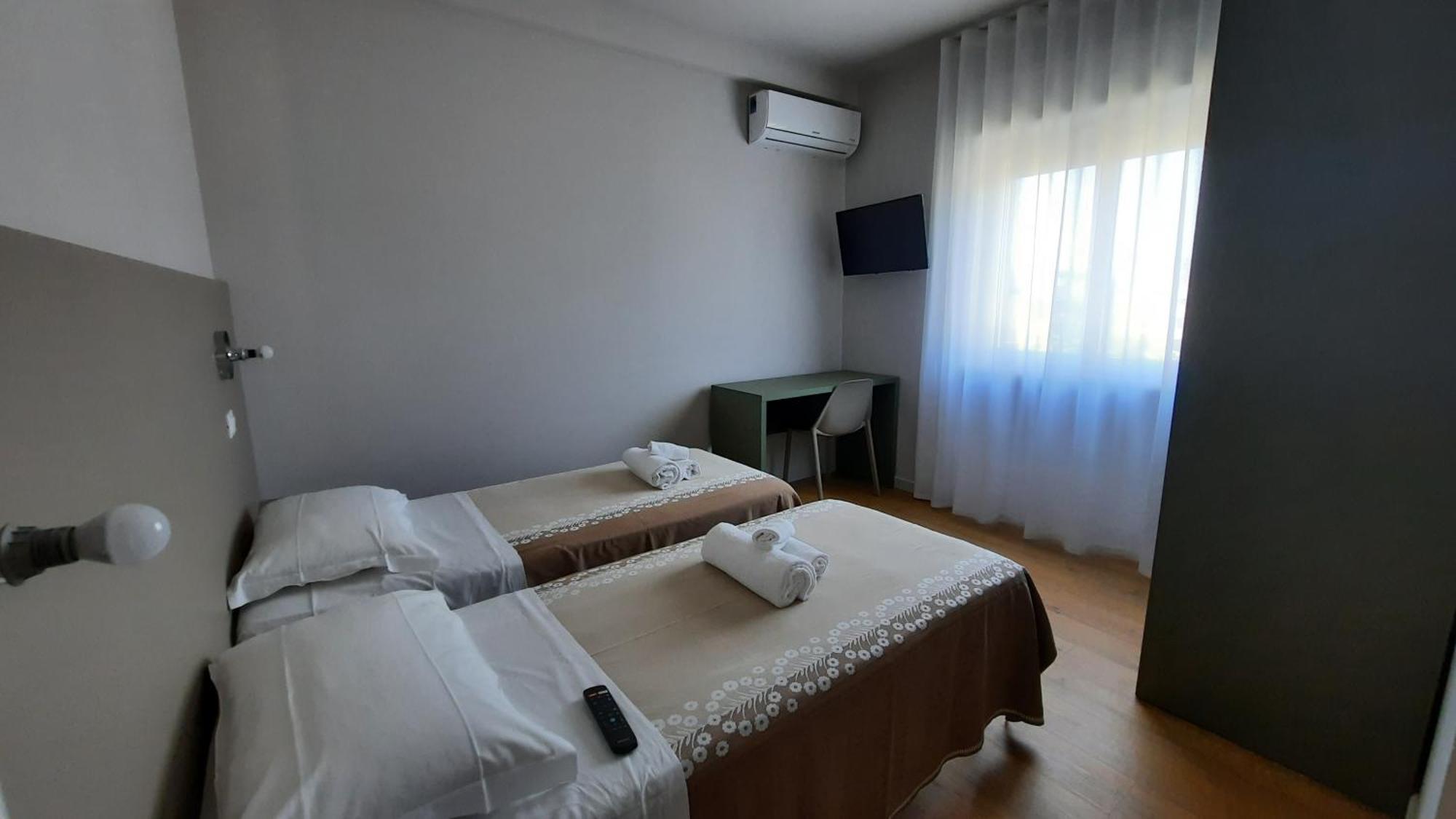 Hotel Pineta San Benedetto del Tronto Exterior photo
