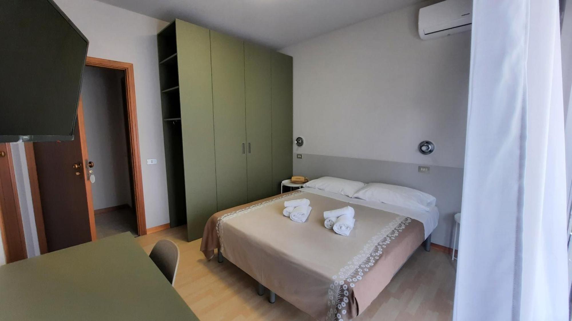 Hotel Pineta San Benedetto del Tronto Exterior photo