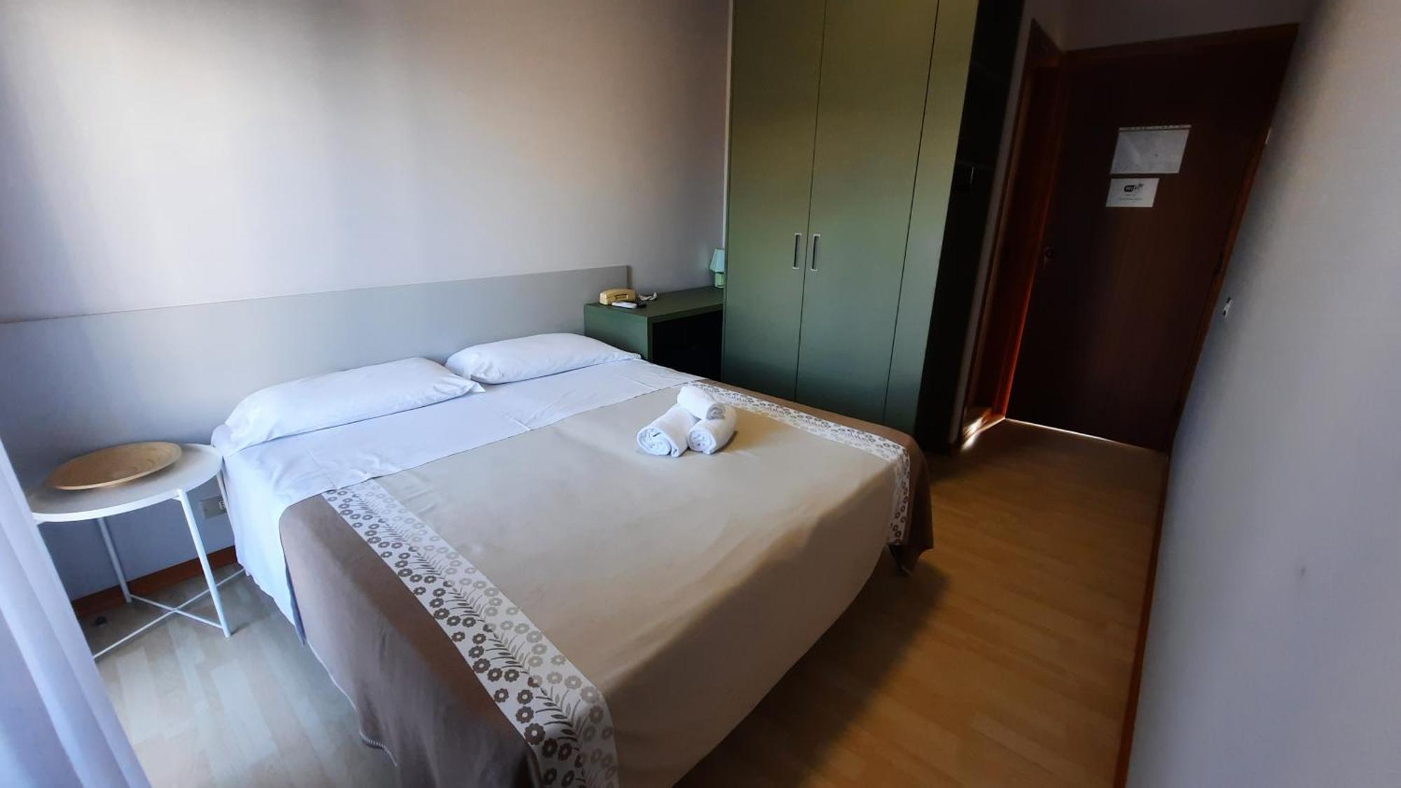 Hotel Pineta San Benedetto del Tronto Exterior photo