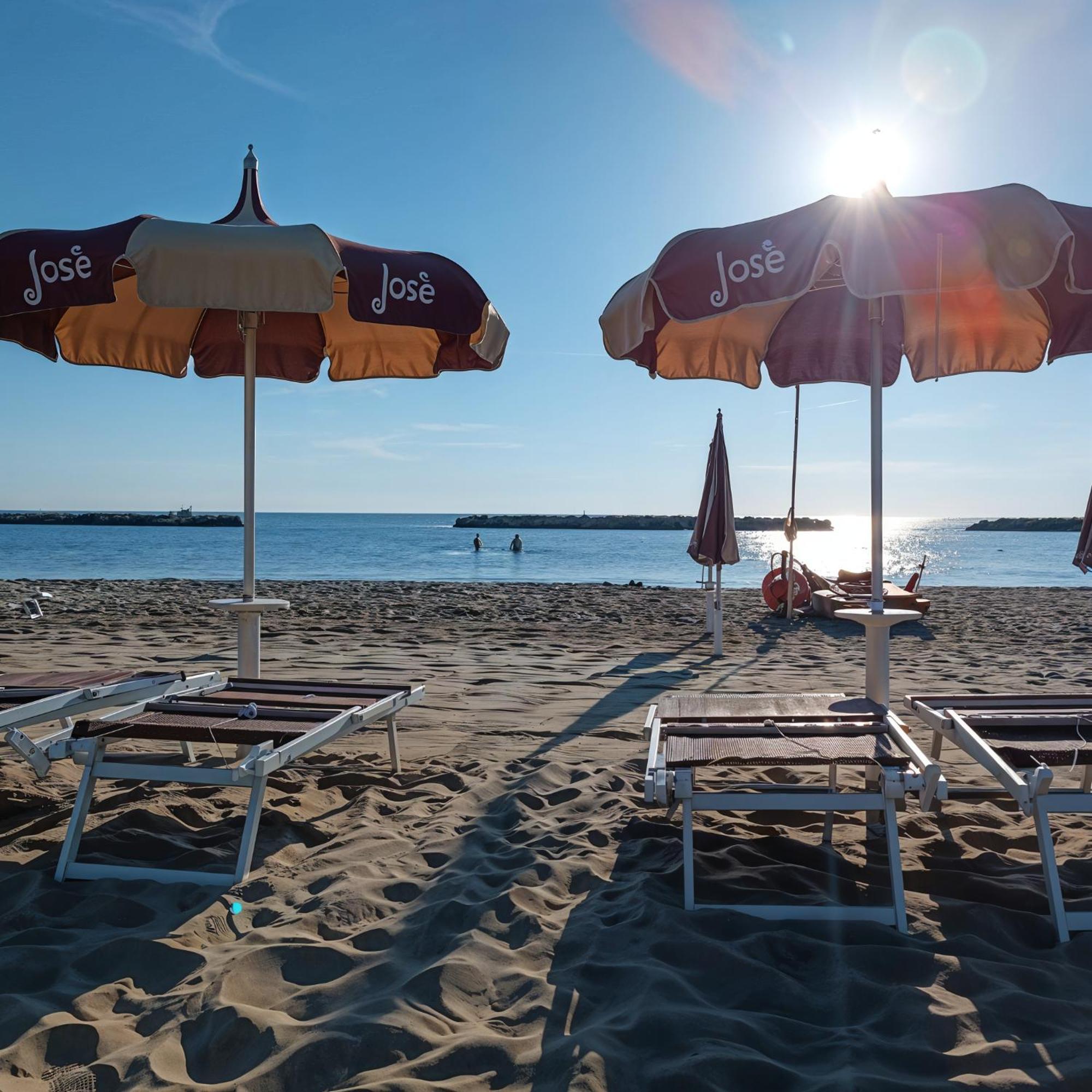 Hotel Pineta San Benedetto del Tronto Exterior photo